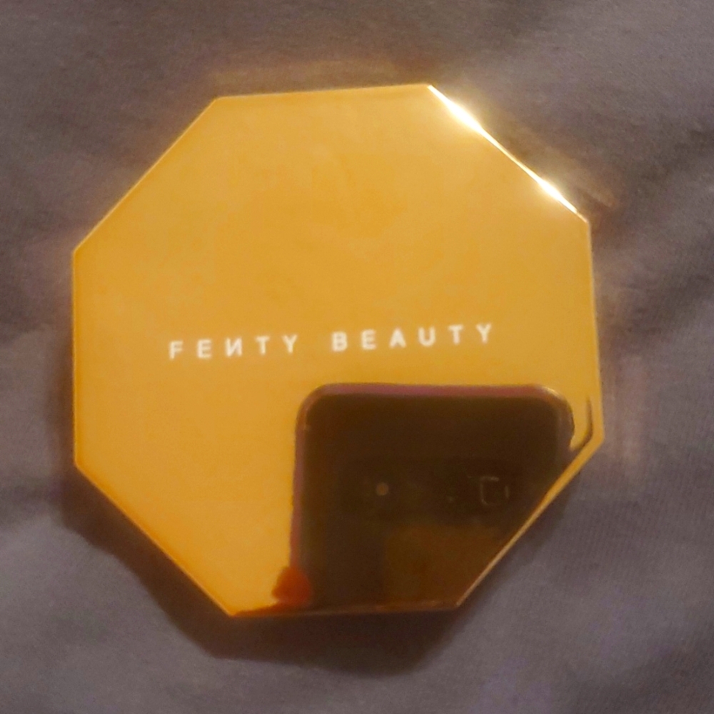 Fenty bronzer